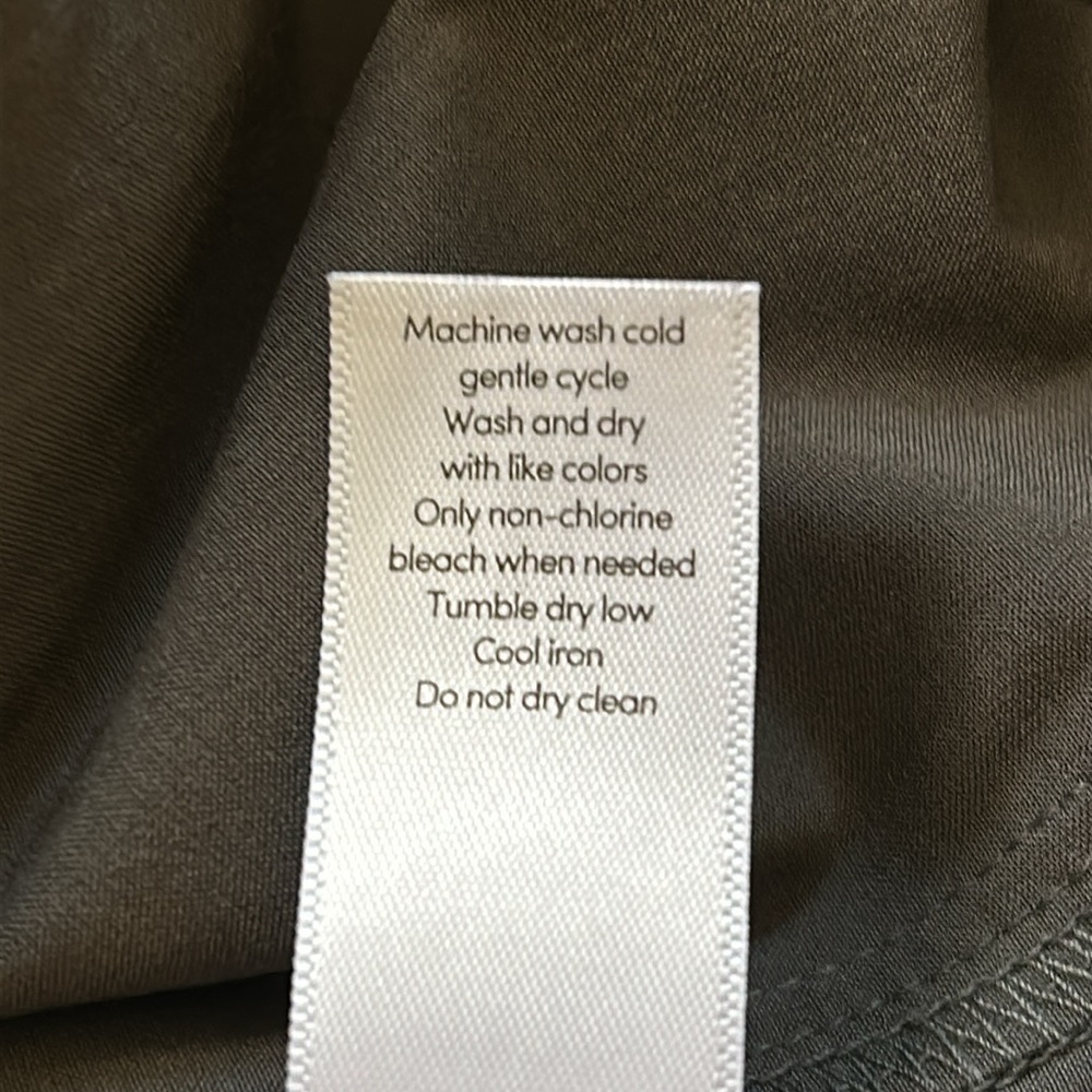 NWT Athleta Aspire Ankle Pant 10P - Picture 7 of 11